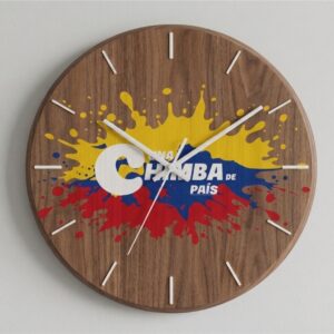 Una chimba de Reloj en madera